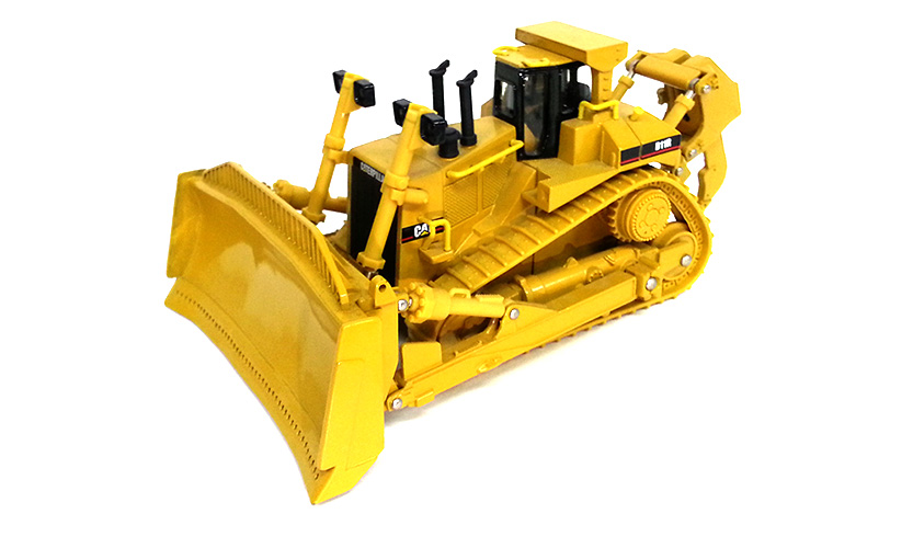 CRAWLER TRACTOR